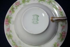 WM GUERIN WILD ROSES GARLAND- CUP & SAUCER ..... http://jaapiesfinechinastore.com