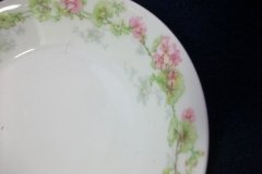 WM GUERIN WILD ROSES GARLAND- BERRY BOWL 5 1/8" ..... http://jaapiesfinechinastore.com