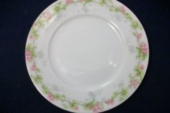 WM GUERIN WILD ROSES GARLAND-BREAD & BUTTER PLATE 6 1/4" ..... http://jaapiesfinechinastore.com
