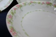 WM GUERIN WILD ROSES GARLAND- COUPE SOUP BOWL   7 1/4"   .....   http://jaapiesfinechinastore.com