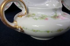 WM GUERIN WILD ROSES GARLAND- CREAMER  8oz   ..... http://jaapiesfinechinastore.com