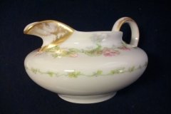 WM GUERIN WILD ROSES GARLAND- CREAMER  8oz   ..... http://jaapiesfinechinastore.com