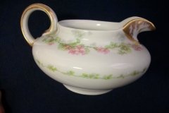 WM GUERIN WILD ROSES GARLAND- CREAMER  8oz   ..... http://jaapiesfinechinastore.com