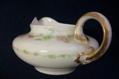 WM GUERIN WILD ROSES GARLAND- CREAMER  8oz   ..... http://jaapiesfinechinastore.com