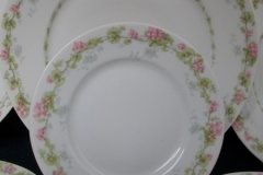 WM GUERIN WILD ROSES GARLAND- SALAD  PLATE  7  3/8" ..... http://jaapiesfinechinastore.com
