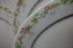 WM GUERIN WILD ROSES GARLAND-  SERVING PLATTER 13 1/2"  ..... http://jaapiesfinechinastore.com