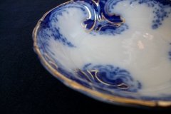 WOOD & SON  CLARENCE (FLOW BLUE)-   BERRY BOWL  ..... https://www.jaapiesFineChinaStore.come.com