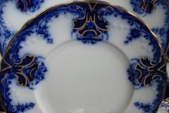WOOD & SON  CLARENCE (FLOW BLUE)-  DESSERT/PIE PLATE  .....  https://www.jaapiesFineChinaStore.com