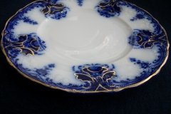 WOOD & SON  CLARENCE (FLOW BLUE)-  DESSERT/PIE PLATE  .....  https://www.jaapiesFineChinaStore.com