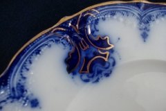 WOOD & SON  CLARENCE (FLOW BLUE)-  DINNER PLATE  .....  https://www.jaapiesFineChinaStore.com