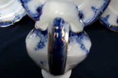 WOOD & SON  CLARENCE (FLOW BLUE)-  GRAVY BOAT- NO UNDERPLATE  .....  https://www.jaapiesFineChinaStore.come.com