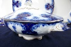WOOD & SON  CLARENCE (FLOW BLUE)-  OVAL COVERED SERVING BOWL  .....  https://www.jaapiesFineChinaStore.com
