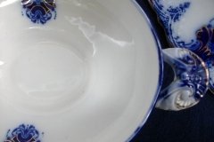 WOOD & SON  CLARENCE (FLOW BLUE)-  OVAL COVERED SERVING BOWL  .....  https://www.jaapiesFineChinaStore.com