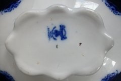 WOOD & SON  CLARENCE (FLOW BLUE)-  OVAL COVERED SERVING BOWL  .....  https://www.jaapiesFineChinaStore.com