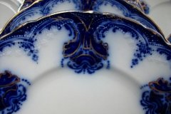 WOOD & SON  CLARENCE (FLOW BLUE)-  SALAD PLATE  .....  https://www.jaapiesFineChinaStore.com