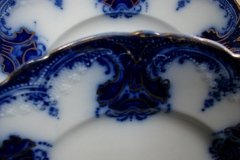WOOD & SON  CLARENCE (FLOW BLUE)-  SALAD PLATE  .....  https://www.jaapiesFineChinaStore.com