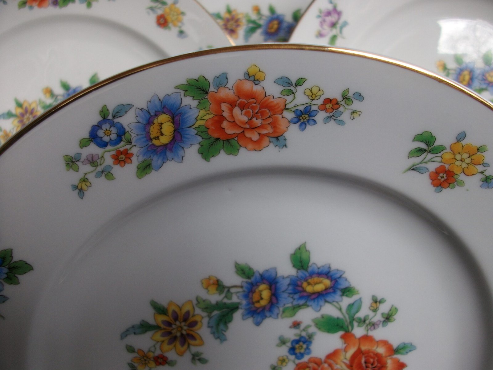 KPM (KRISTER) DINNER PLATES