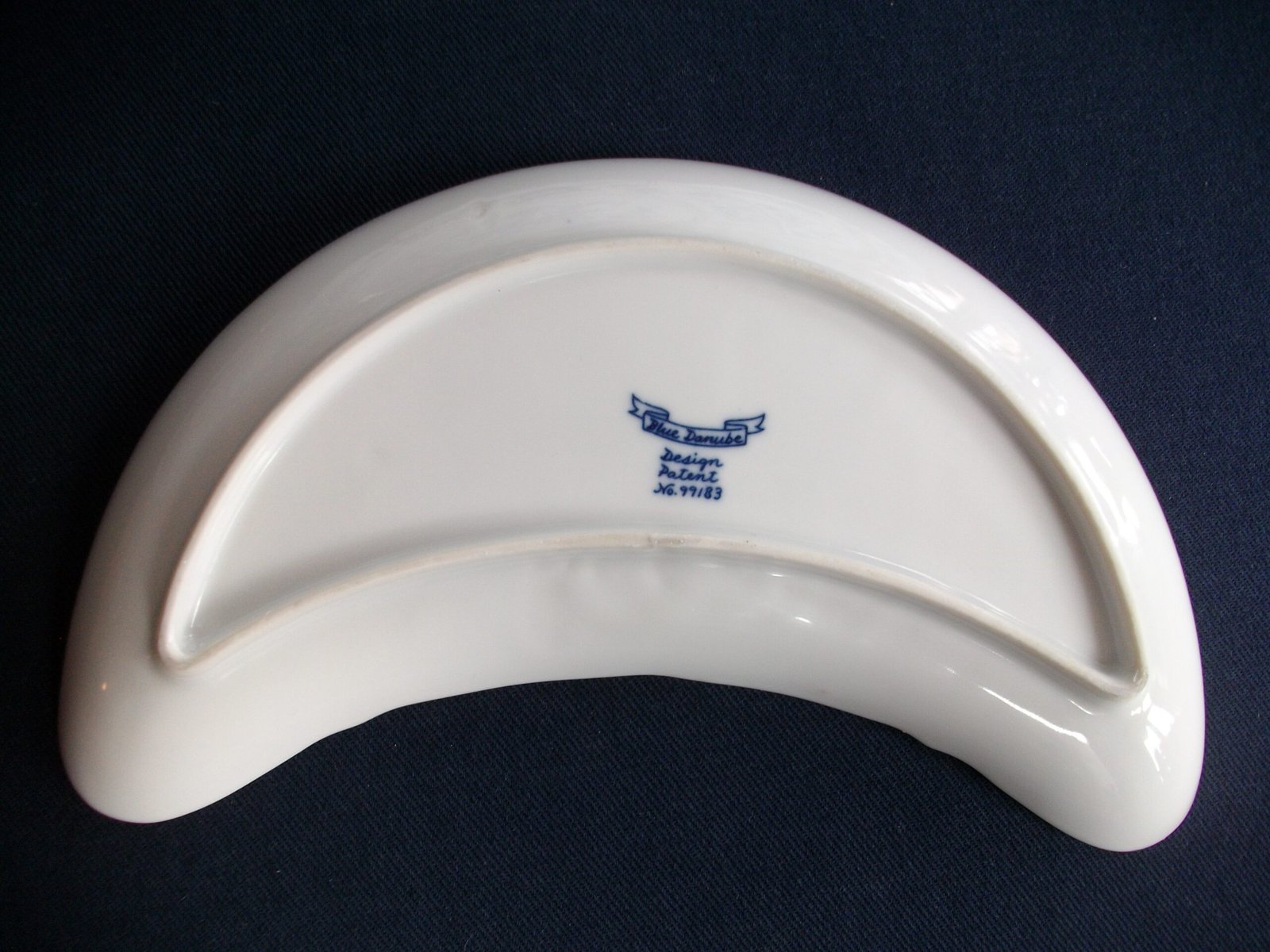 BLUE DANUBE CRESCENT SALAD DISH