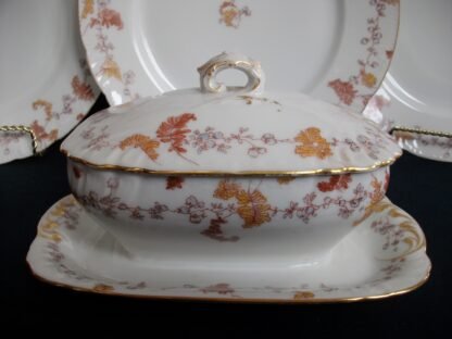 HAVILAND-CFH/GDM- AUTUMN GRAVY BOAT