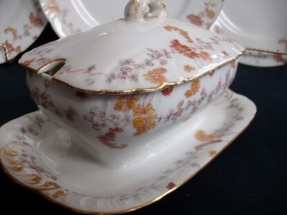 HAVILAND-CFH/GDM- AUTUMN GRAVY BOAT
