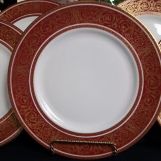 ROYAL DOULTON BUCKINGHAM DINNER PLATE