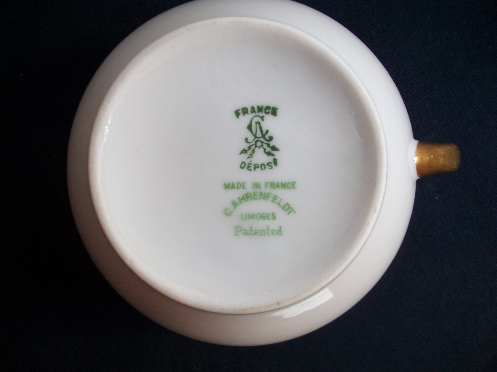 AHRENFELDT FLORAL SPRAY- CREAMER