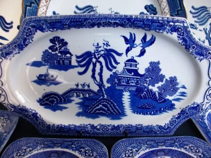 STAFFORDSHIRE ROPE KNOT MARK- (BLUE)  WILLOW- c. 1891-1920  SANDWICH TRAY/4 PLATES-  EXCELLENT! - Image 3