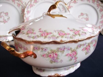 BAWO & DOTTER- SOUP TUREEN