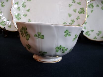 AYNSLEY SHAMROCK SUGAR BOWL