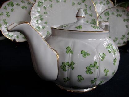 AYNSLEY SHAMROCK TEA POT