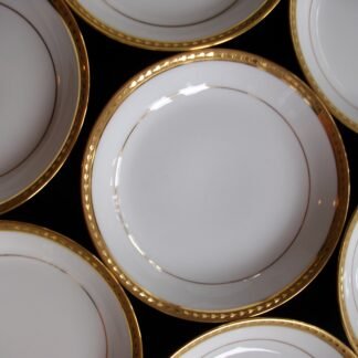 BAWO & DOTTER LAUREL LEAF BERRY BOWLS