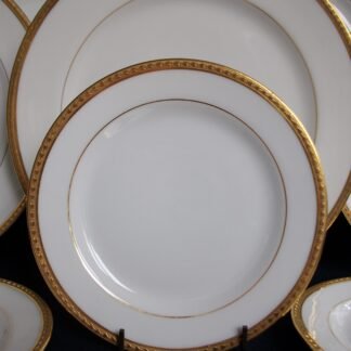BAWO & DOTTER LAUREL LEAF BREAD & BUTTER PLATES