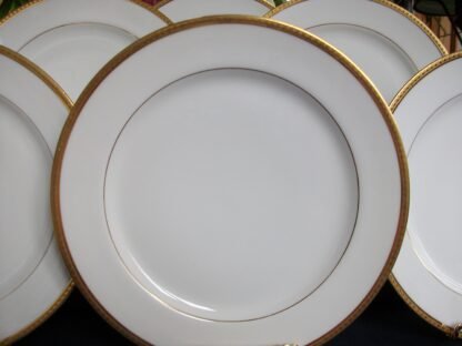 BAWO & DOTTER LAUREL LEAF DINNER PLATES