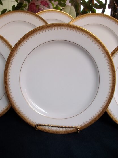 BAWO & DOTTER GREEK KEY LUNCH PLATE(s)
