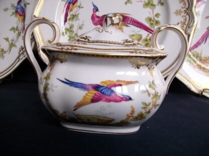 SPODE CHELSEA BIRD- COVERED SUGAR BOWL