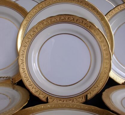 AYNSLEY #7761- BREAD & BUTTER PLATES