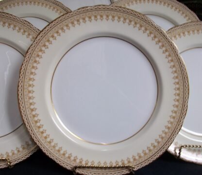 AYNSLEY WINCHESTER- DINNER PLATES