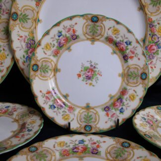 AYNSLEY REGINA- BREAD & BUTTER PLATES