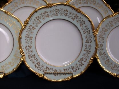 COALPORT CONSORT GREEN V9864- DINNER PLATE