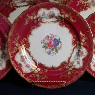 AYNSLEY PARAMOUNT MAROON- DINNER PLATE