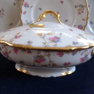 BAWO & DOTTER SCATTERED FLOWERS- OVAL COVERED SERVING TUREEN