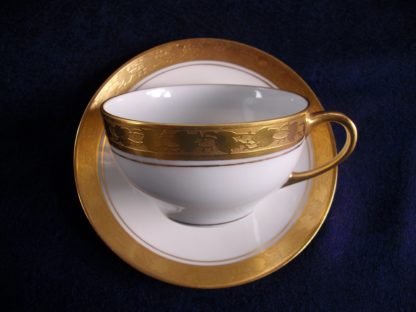 HUTSCHENREUTHER SELB BAVARIA- FAVORIT- ENCRUSTED GOLD BAND (c.1925-39) CUP & SAUCER- EXCELLENT!