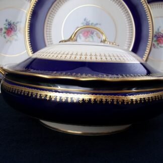 AYNSLEY HATFIELD COBALT #7024- FLORAL, SCALLOPED, GILT (c.1930's+) -  COVERED SERVING BOWL EXCELLENT!!  RARE!!