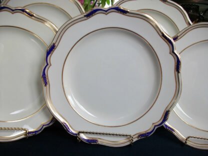 SPODE SUTHERLAND R8920  SCALLOPED (c.1946+)  DINNER PLATE- RARE!! EXCELLENT!!