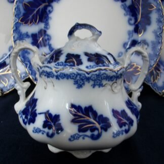 JOHNSON BROTHERS NORMANDY- FLOW BLUE (c.1913+) COVERED SUGAR BOWL- GREAT! (HAIRLINE)