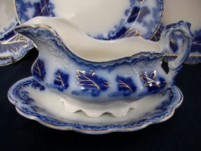JOHNSON BROTHERS NORMANDY- FLOW BLUE (c.1913+) GRAVY BOAT & UNDERPLATE (CHIP REPAIR)- EXCELLENT !! NO CRAZING !!