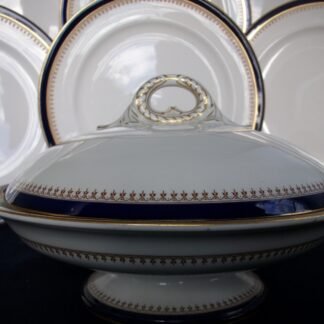 ROYAL WORCESTER COBALT #5786  TAN FILIGREE- VITREOUS (c.1912)   PEDESTAL SERVING BOWL WITH LID- EXCELLENT! RARE!