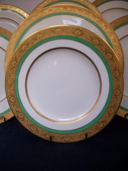 ROYAL WORCESTER C3353 GREEN- GOLD ENCRUSTED (c.1931) SALAD PLATE (s)- EXCELLENT!! RARE!! 