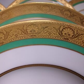 ROYAL WORCESTER C3353 GREEN- GOLD ENCRUSTED (c.1931) LUNCH PLATE (s)- EXCELLENT!! RARE!!   