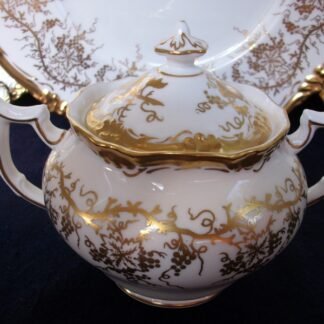 COALPORT KING'S PLATE (c.1960's)  COVERED SUGAR BOWL- SCALLOPED !! EXCELLENT !!